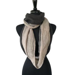 Joe Boxer Gray Cream Ombre Woven Grid Acrylic Infinity Scarf